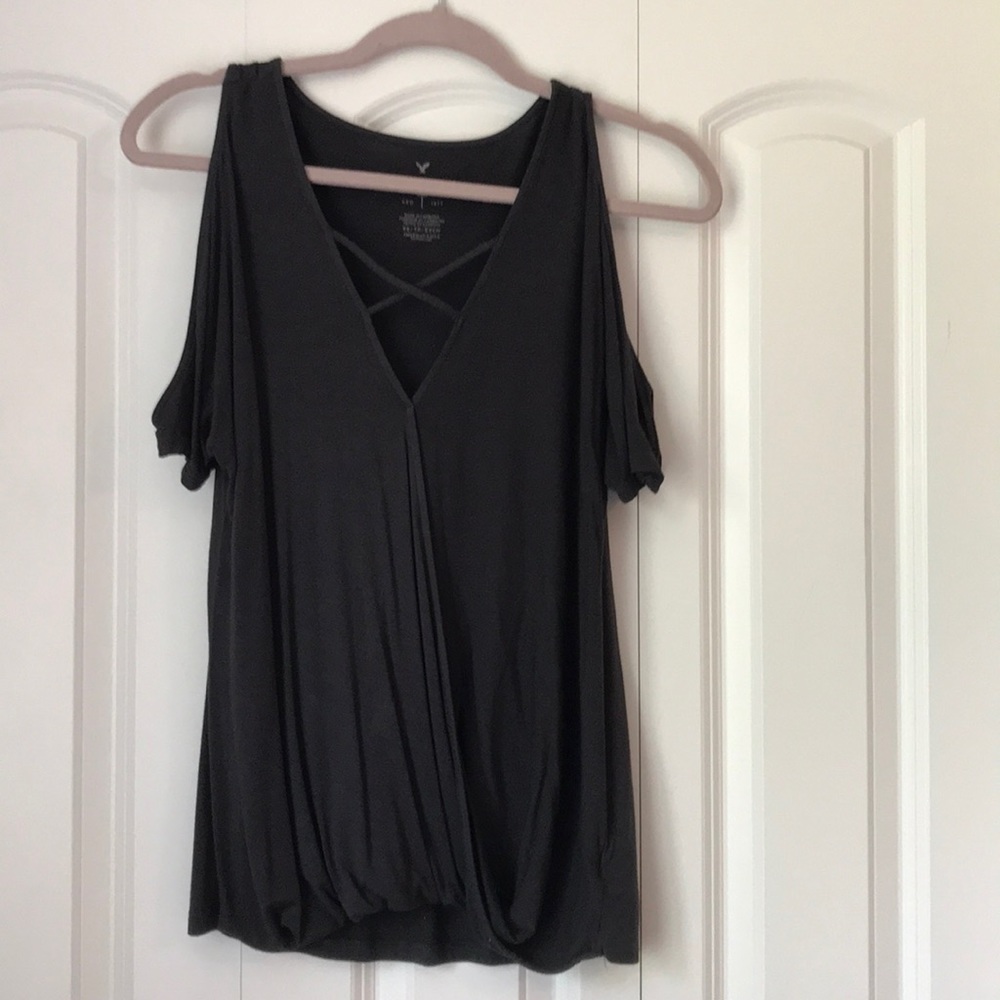 Dark gray cold shoulder short sleeve shirt